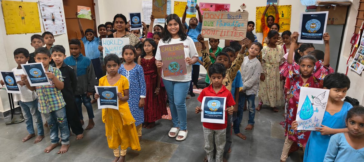ManyaHarsha_'s tweet photo. As we step in2 the #WorldWaterDay2024 month, #Bengaluru faces acute #WaterCrisis . Blore teen Manya calls fr #WaterForPeace campaign in Schools to spread awarenes on #waterissue &amp; importance to #SaveWater . A pledge is taken fr #waterconservation &amp; #ActNow on  #ClimateEmergency https://t.co/FaPHPUBodN