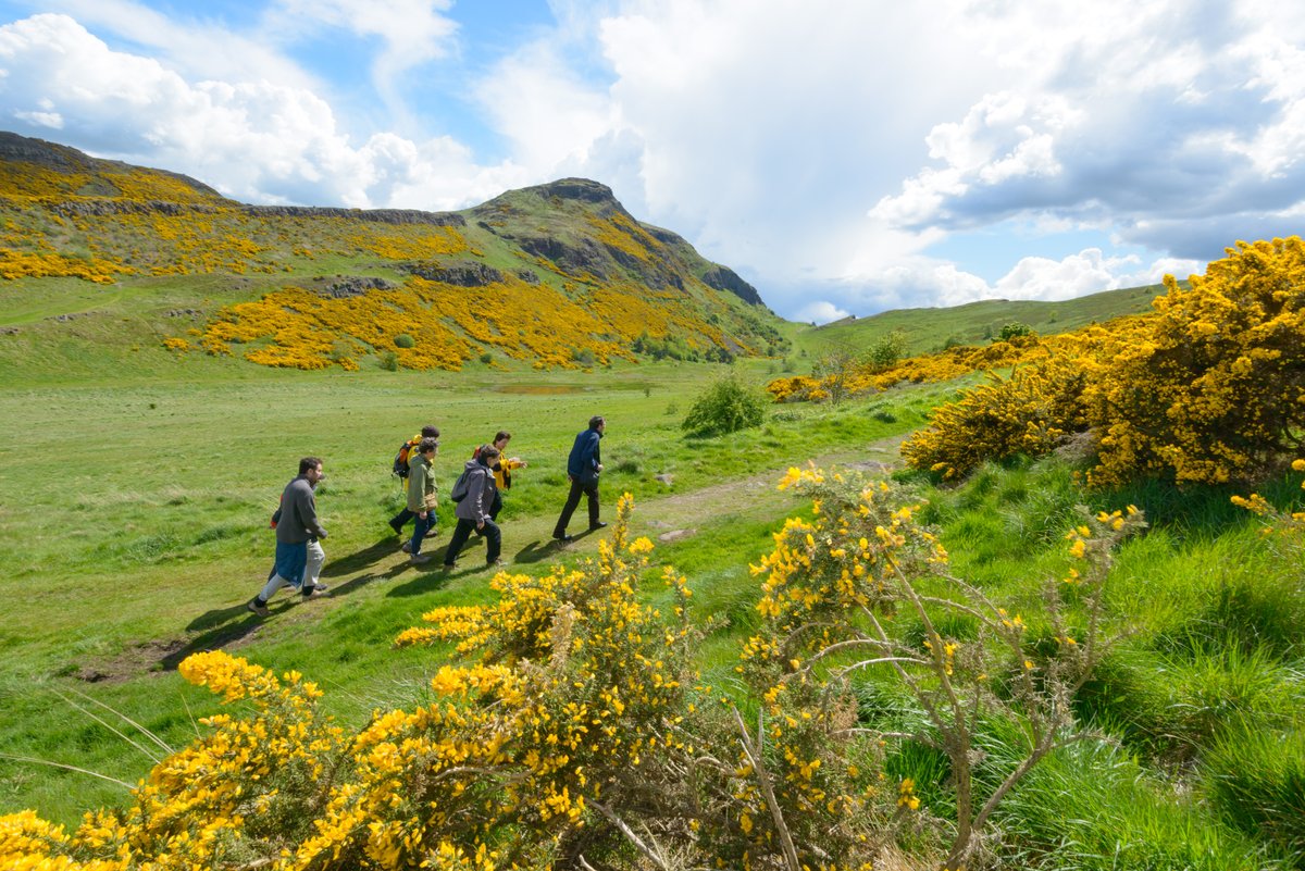 There's another chance to join our Holyrood Park Rangers for a #WomensHistoryMonth tour of the park tomorrow afternoon. 

You can discover the stories of some of the women who have shaped the park, from medieval saints to modern social reformers.

👉 ow.ly/P0iS50QOIu7