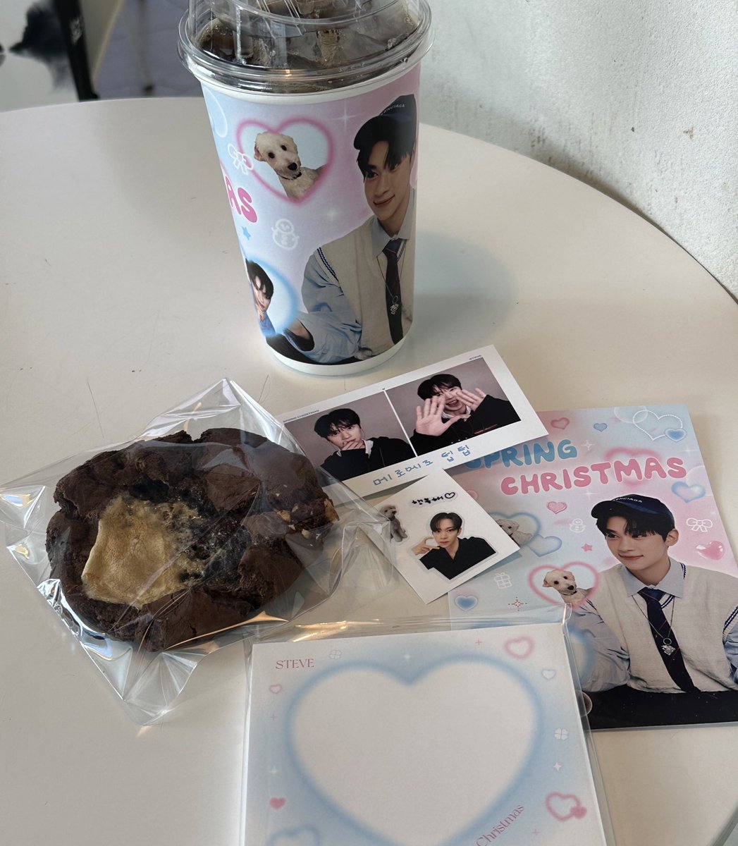 jjolinging's tweet photo. 티브 생일축하합니다 🤸‍♂️

 #메로메로팁팁 https://t.co/IT2zbh5GEK