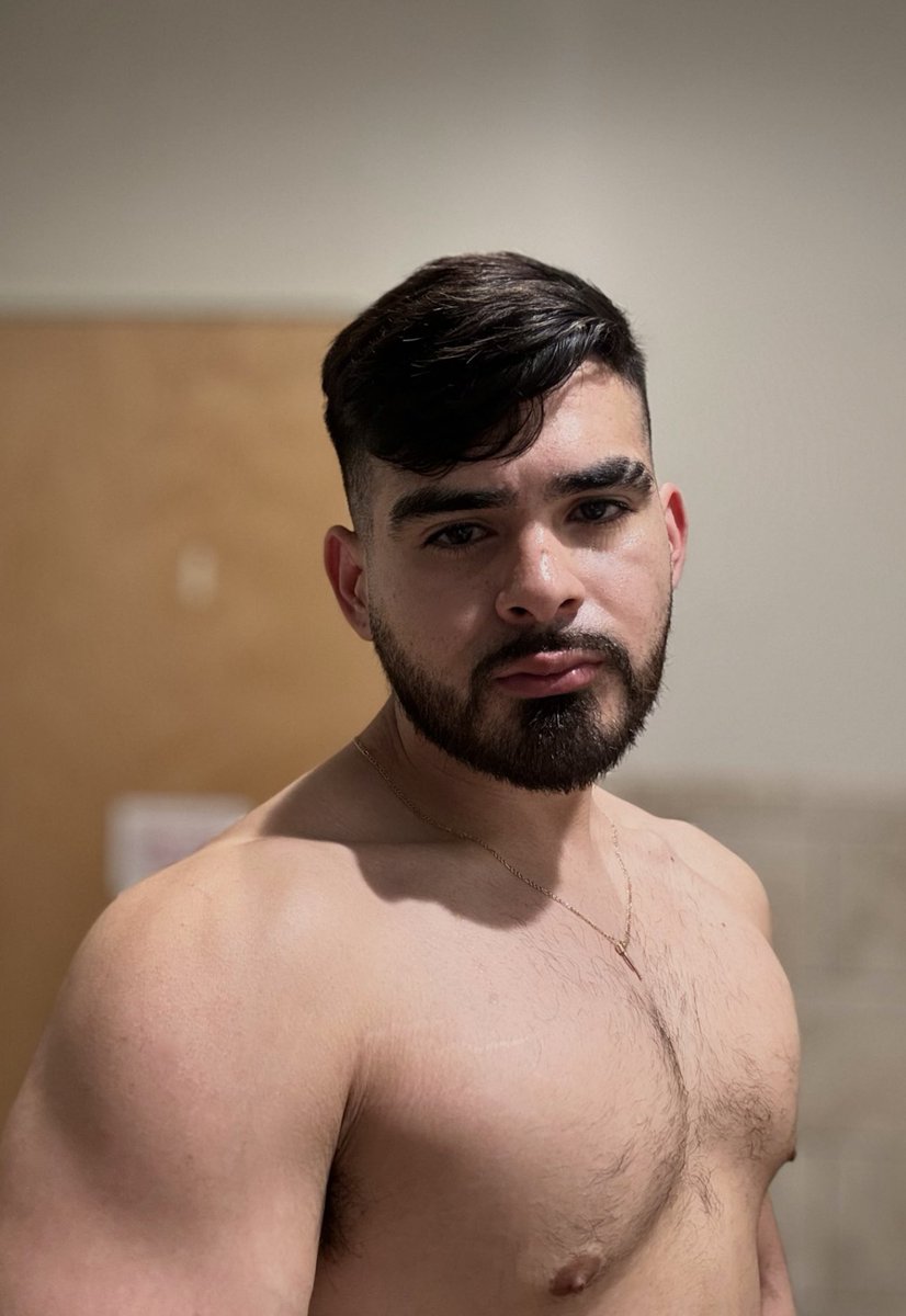 Eddel_'s tweet photo. Happy Friday 🥳💪🏻 https://t.co/iLhKDdvxF1