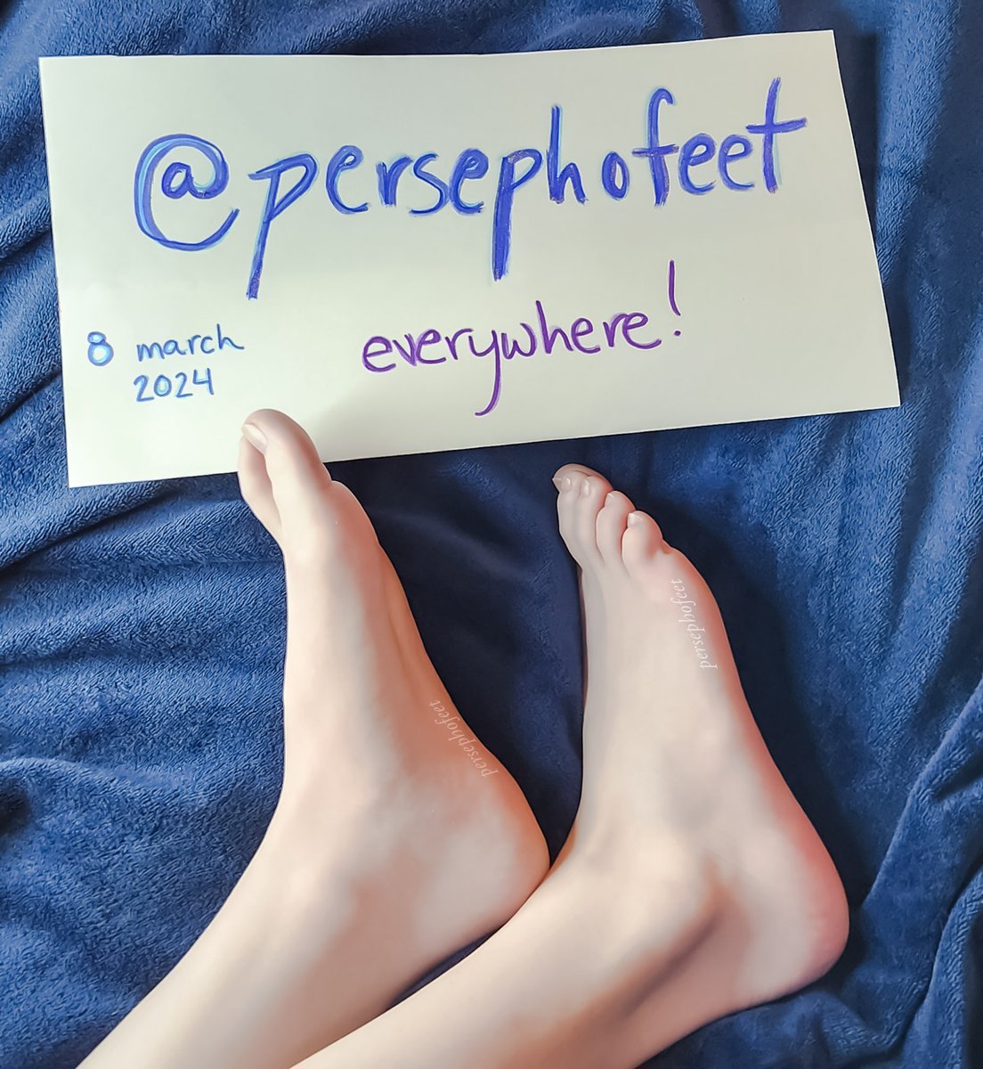 persephofeet's tweet photo. updated verification for anyone who thinks my feet are just too perfect to be real 😇 https://t.co/I0RDSGRIy8