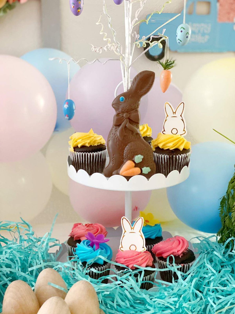 catchmyparty's tweet photo. Don't miss this impressive pastel Easter party! The dessert table is so pretty! https://t.co/zqlCbQdeoJ #catchmyparty #partyideas #easter #easterparty #pasteleaster https://t.co/IpXjC3yeL8