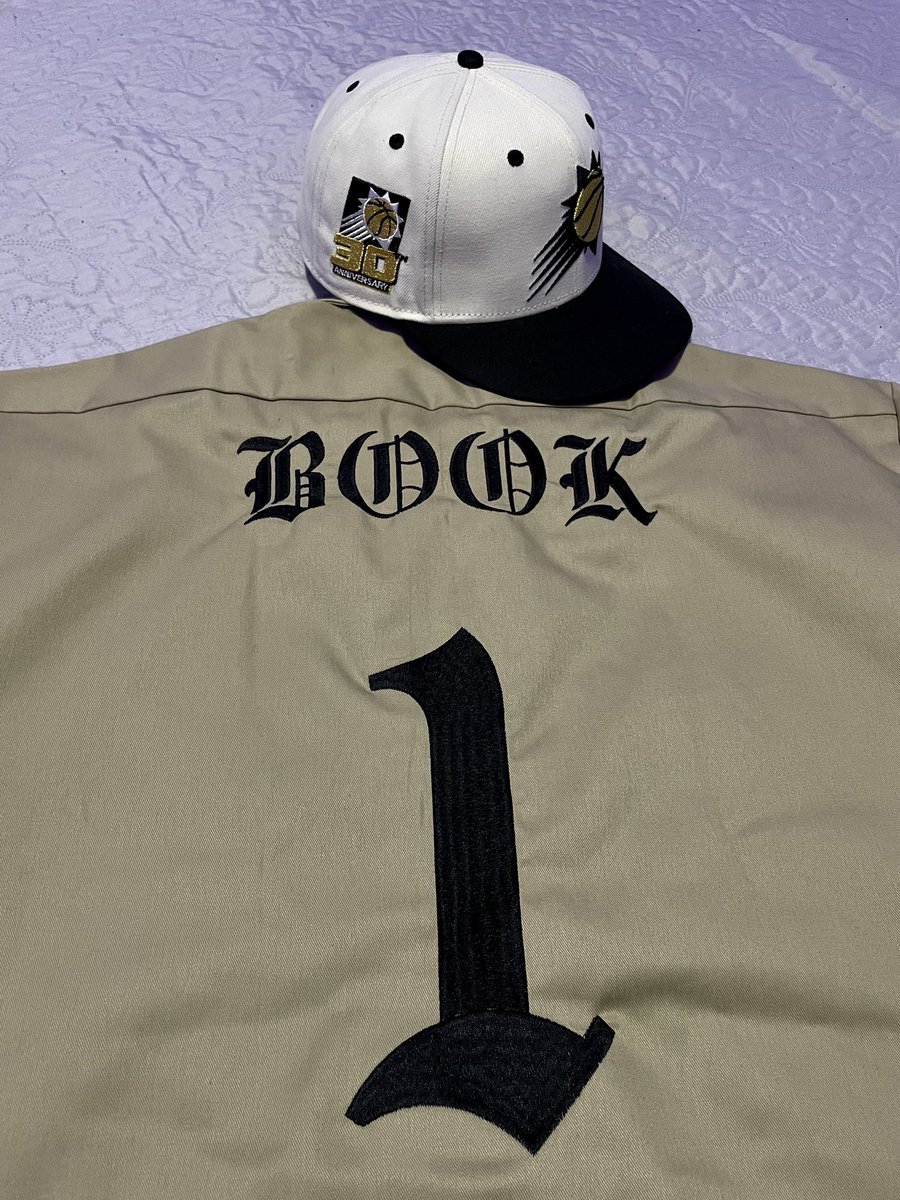 trome0415's tweet photo. Some one please help me show this to @DevinBook and @KDTrey5 !!!!!

Do your thing Friends!!!! 🙏🏼
#suns #booker #durant #NBA #phoenixsuns https://t.co/cZD9kPp6vB