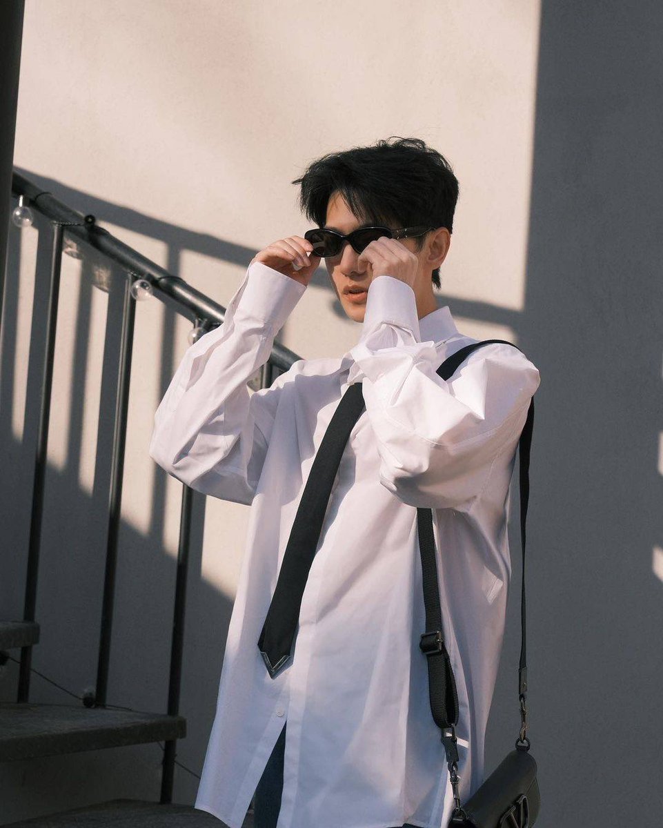 YangRebaTH's tweet photo. 09.03.2024 : yang_0099  IG update 

อากาศดี ☀️

(2/2)
#หยางหยาง #YangYang #YangYang杨洋 #杨洋 https://t.co/Kjt0LKtyUF