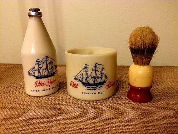 Devi_HQ's tweet photo. #SaturdayTimeMachine
#OldSpice
How popular was this back in the day?
I can still recall the advert of the guy surfing the waves ...
Does anybody still use a shaving mug and brush?
Share your #OldSpice memories https://t.co/QLA6DiQPo0