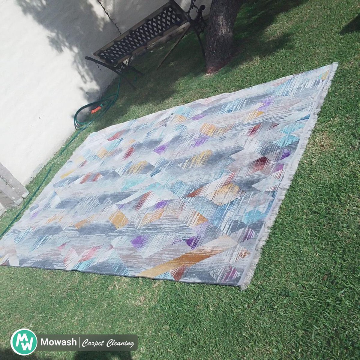 Call friends over, have a braai. It’s a beautiful Saturday today to get your car, carpets, couches and more washed by Mowash. The award winning, innovative mobile car wash and deep cleaning service with a proven track record. #CarWash #Mobile #Cleaning #Carpets #Couches