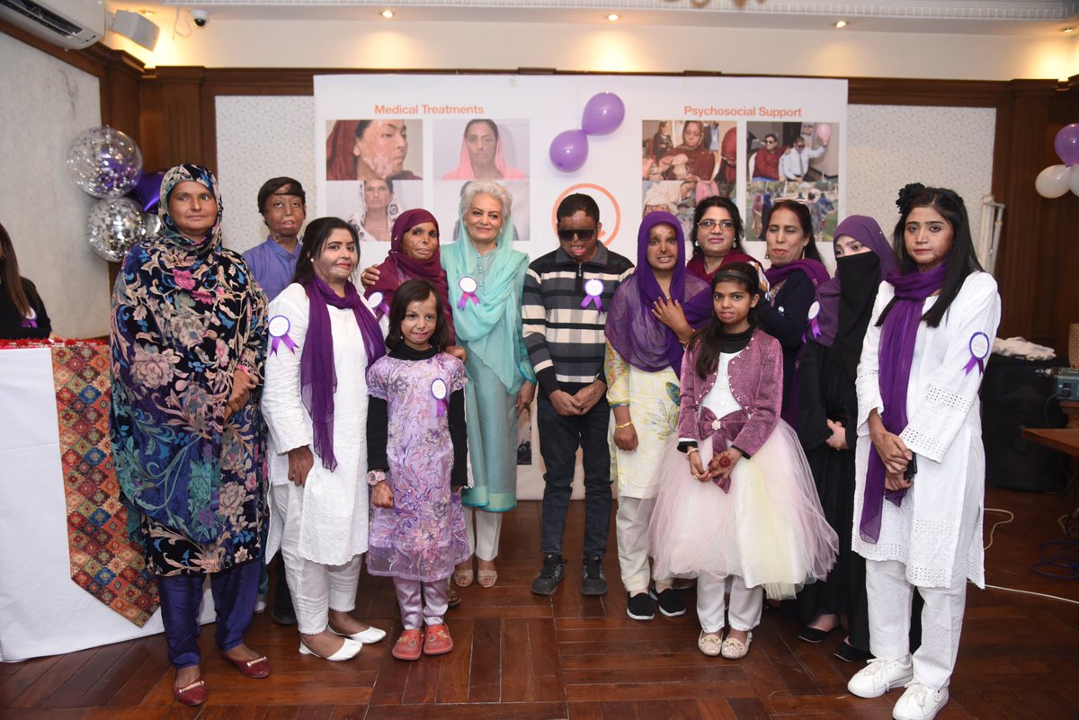 DSF_Smileagain's tweet image. Empowering women is not just a day's celebration, it's a lifelong commitment. Depilex Smileagain Foundation hosted a triumphant event honoring the strength and resilience of women everywhere. 
 
#depilexsmileagainfoundation #empowerhope #dsfsupportshope