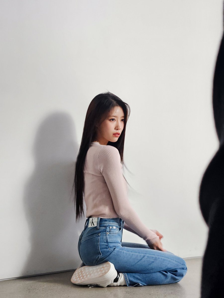 LeeMiJoo's tweet photo. 오늘 MBC <놀면 뭐하니?>로 만나요💕

#이미주 #LeeMiJoo
#무신사 https://t.co/Z0Z1FBjfys