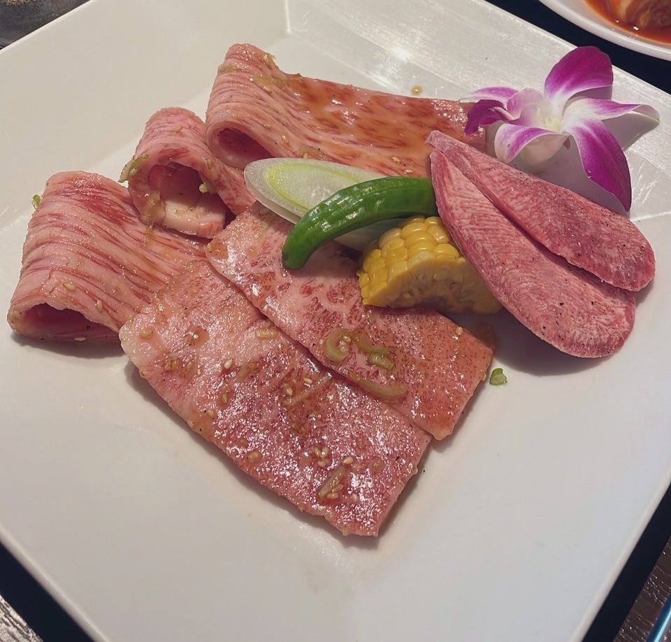 流石の魚派もこの日だけは肉派になってしまう🐟🍖