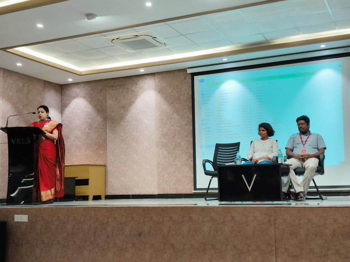 Kairaa_academy's tweet image. Kairaa Blockchain Academy concludes its successful three-day national seminar at VELS University, Chennai, exploring the importance of blockchain technology for BCA and MCA (Computer Science).
#kairaaacademy #BlockchainSeminar #blockchainacademy #learnblockchain #futuretech #tech