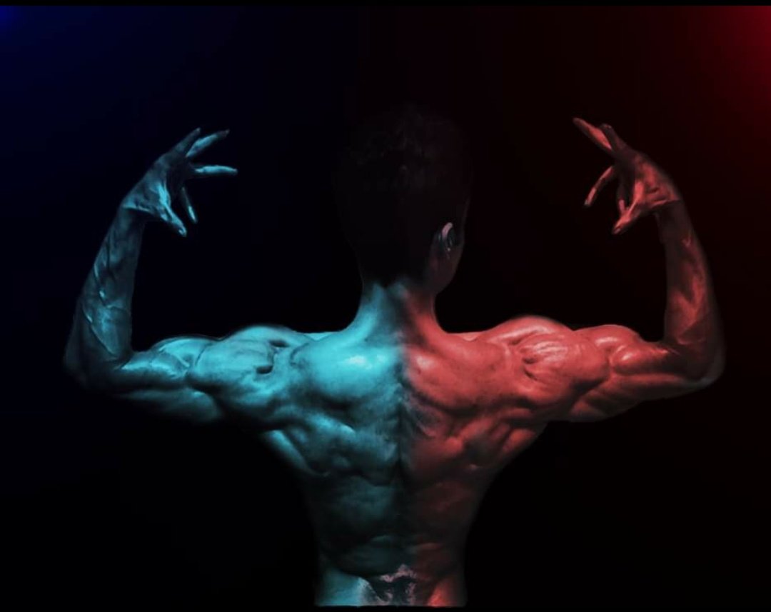 KOACHKAMALSAINI's tweet image. Want a BACK like this?

Have these exercises in your routine.

1- Single hand lat pull down.
2-Single hand seated rows.
3-Tbar rows.
4-Straight arm lat pull downs
5-Hyperextensions.

No deadlifts needed.

#back #exercisetips