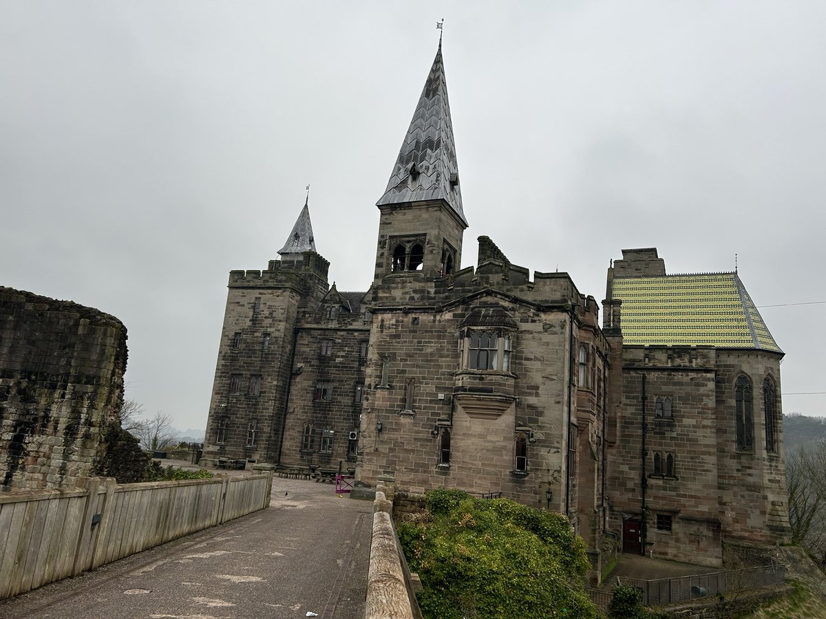 It’s the first full day of our retreat Altar Servers at Alton Castle and Soli! Everyone is excited to be with @jimmypmitchell later this morning. @thekenelmyt #CalledToServe @RCBirmingham @GuildStStephen Lots of other fantastic things to come today too!