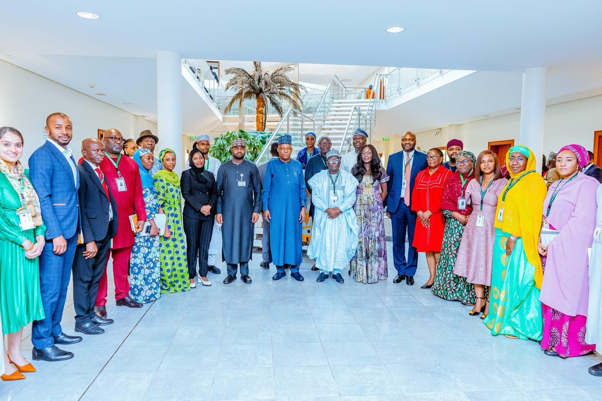 During the week, the @Nigeriagov Vice President HE. @KashimSM inaugurated the Intergovernmental Carbon Market Activation Plan Committee. techeconomy.ng/nigeria-develo… The inauguration took place at the Presidential Villa, Abuja…. #ClimateActionNow #carbonmarket #ETP