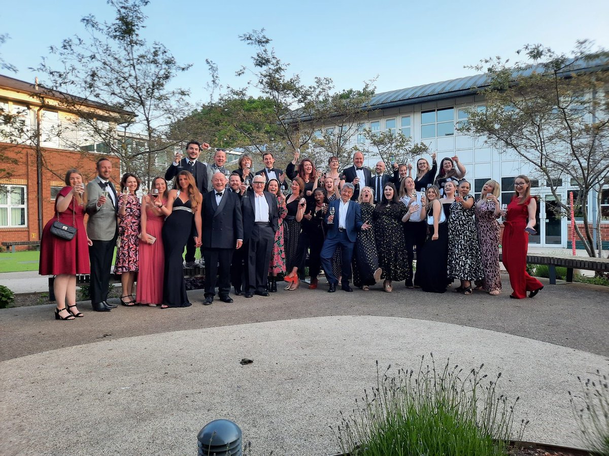 Have you booked your place for #NISDA24? Superb CPD on offer and fantastic networking opportunities. This really is the best drama teacher conference. Book you place on this link cognitoforms.com/StSwithunsScho…. #dramateacher #CPD #arts