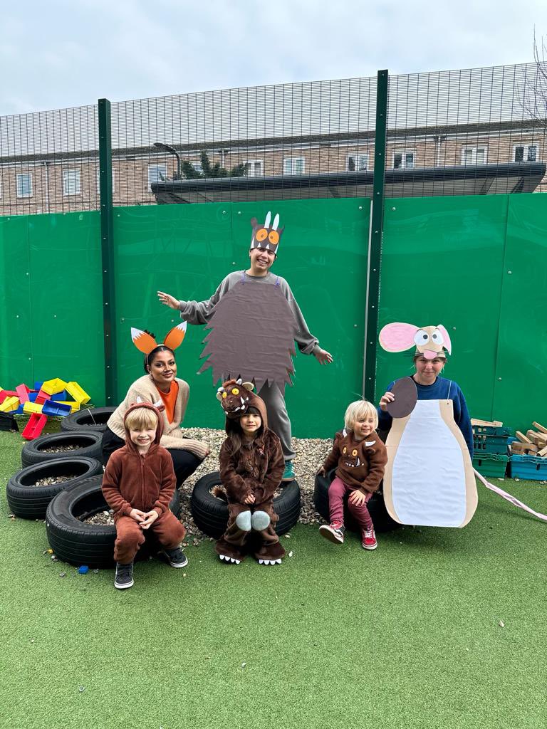 Mandeville School tweet media