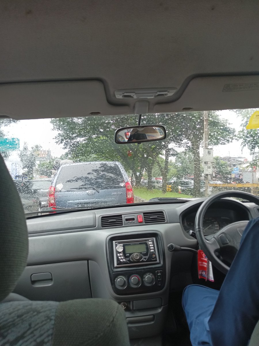 rilya_adril's tweet photo. @PRFMnews bypass arah cibiru padat, ga bisa bergerak. https://t.co/P4hm7gLavK