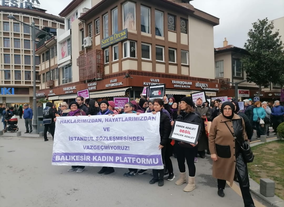 📍Gömeç, Balıkesir İstanbul Sözleşmesi için sokaklardayız! #8Mart #8m2024
