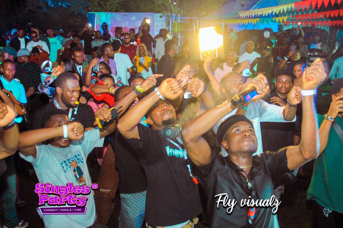 UncleOsas_'s tweet photo. It’s been a week after already 🥳
Next year, we go again 🚀
Cc @SinglesParty_ https://t.co/TCCRRktZcn