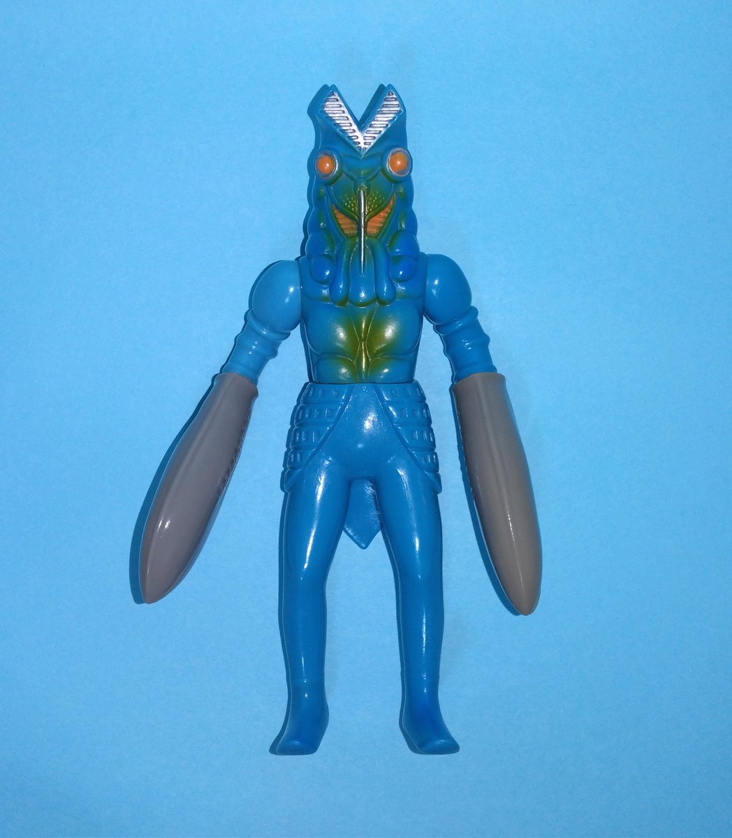 バルタン星人　ソフビ　サンプル？中国バンダイ？ バルタン星人 ソフビ サンプル？中国バンダイ？