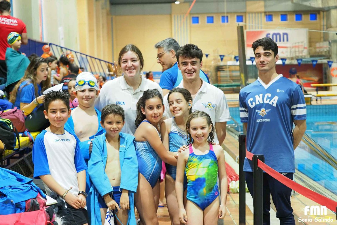 Ciudad_Alcorcon's tweet photo. Trofeo Escuela

Celebrado el pasado fin de semana el Trofeo de Primavera Escolar de la Federación Madrileña Natación. 

Nuestros chicos se lo pasaron fenomenal e incluso mejoraron sus tiempos respecto al Trofeo de Navidad.  El relevo generacional está asegurado. 
#vamosalcorcon https://t.co/W8o6dZpGYV