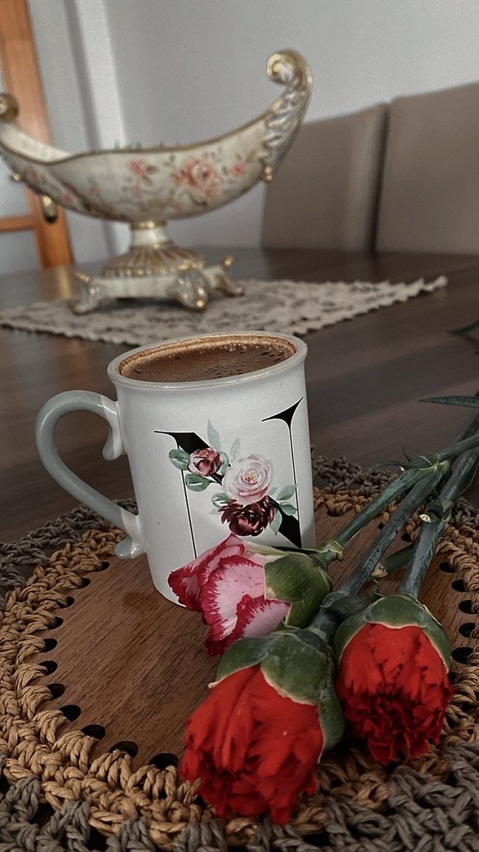 Kahve içmek bahanelere gerek var mı 🤎 #TürkKahvesi #Coffee #cumartesi #SaturdayMotivation #SaturdayThoughts #SaturdayVibes