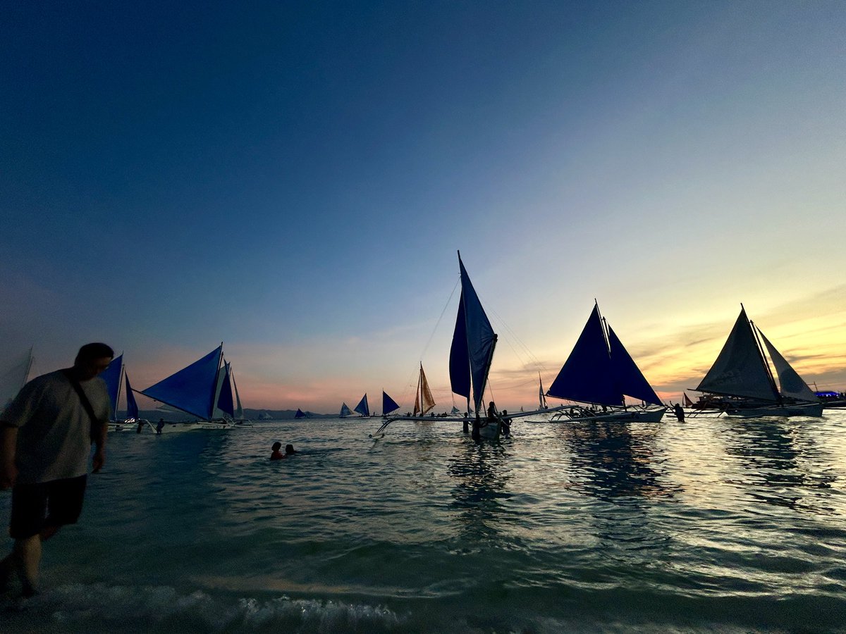 pisyungdg's tweet photo. It's nice to see you again, #Boracay https://t.co/iGJ4Tyepaw