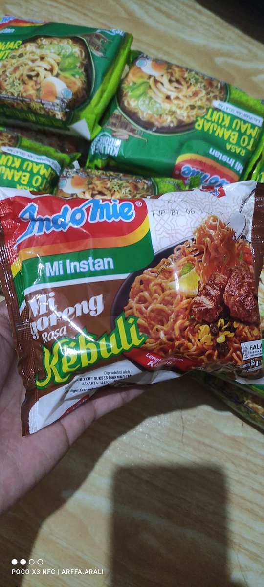 Ark_ei's tweet photo. New in town @Indomielovers Indomie Goreng Rasa Kebuli,, ada yang udah cobain #indomi #indomie #indomiegoreng #indomiegorengkebuli #kebuli #kulinerjakarta #miegoreng https://t.co/auGtXDnW9r