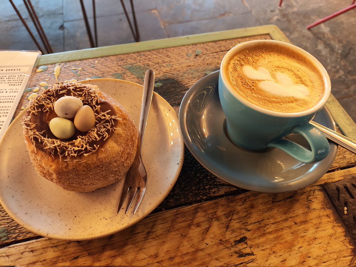 OliverSlt's tweet photo. Organising a bike event and having a #TwitterCakeChallenge moment in a favourite cafe (@debsybear) A good way to spend a #SwitchOffSaturday @richreadalot @amandarussell35 @CharCSLT @9teaNinePercent @Mroberts90Matt https://t.co/pFNFxgzyjK