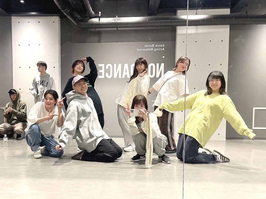 anon_SDN's tweet photo. 明日‼️  #あち公 ‼️‼️

全体リハがもう既に最高すぎて。
一緒に踊れるのが楽し過ぎて……

あちまれーっ！
👾👾👾👾👾👾👾👾👾👾👾👾👾👾👾👾 https://t.co/ZehW6ycPrp