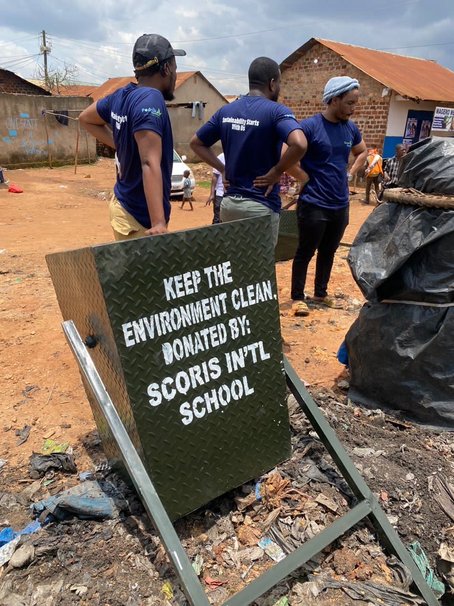Leslie_Kibuuka's tweet image. This is a dumping site around Kosovo lungujja neighbouring peoples homes and business, children from these homes play around the site endangering their lives and   health. We need sustainable waste management solutions now before its too late.
#changingmindsets