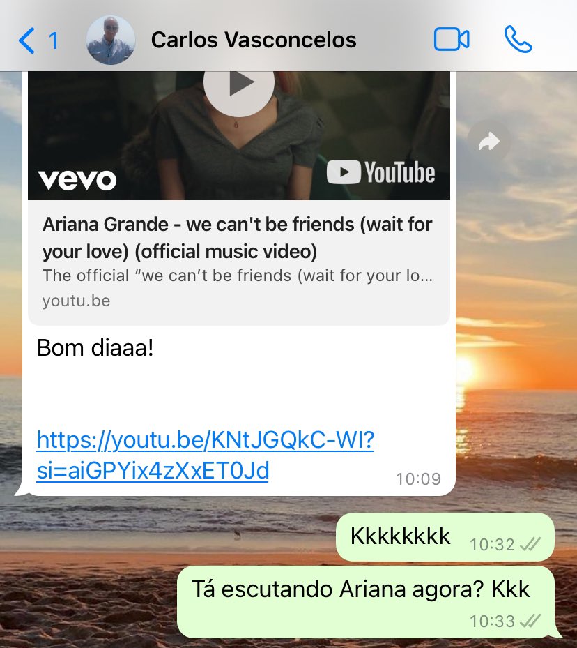 marinacostavv's tweet image. Meu pai direto de Portugal 🫰🏼🥰 #Arianator