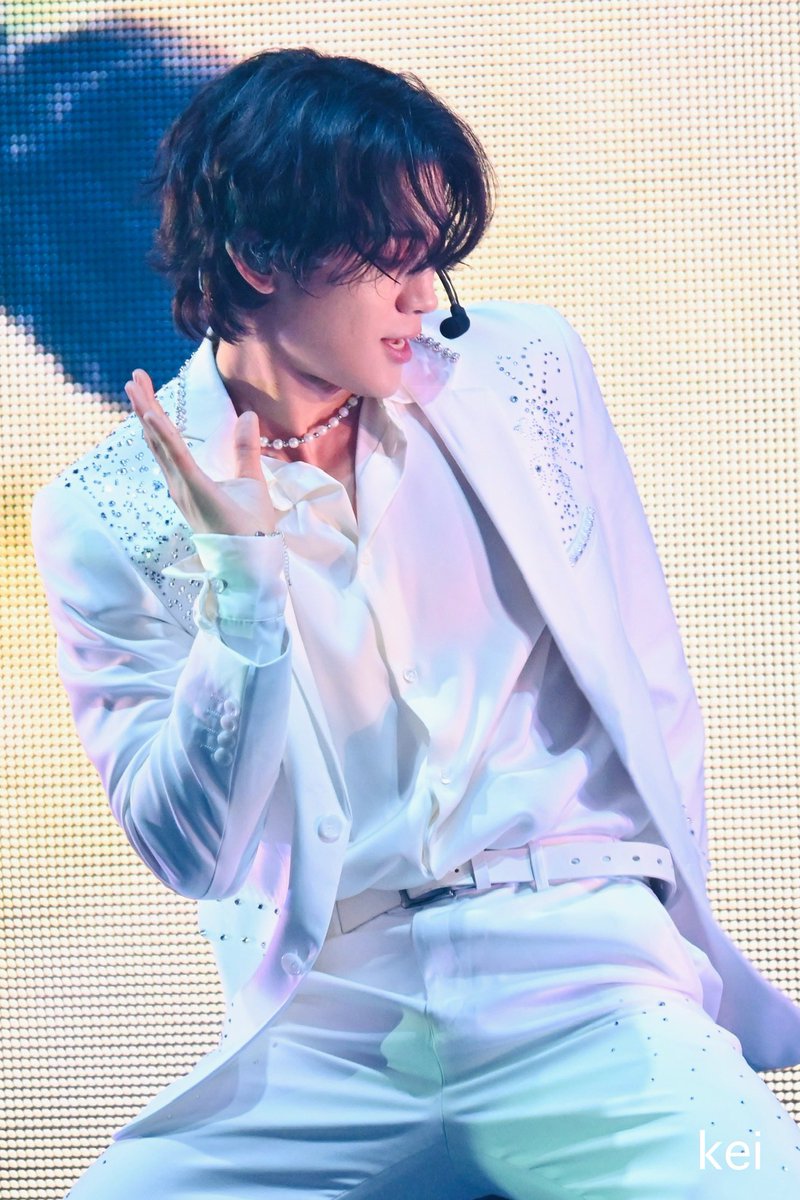 kei_7_5's tweet photo. ORβIT LIVE THE BEST
2024.03.09 NHK 大阪ホール
"UNIVERSE"

#ORβIT_LIVE_THE_BEST #ORβIT 
#YOUNGHOON #ヨンフン https://t.co/dySWRJjCSL