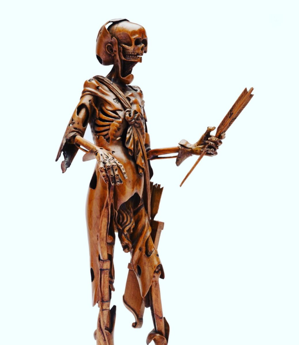 This striking Fetzentödlein is a detailed 17th cent century depiction of Death holding part of a fatal dart. Death is a cadaver with the bones of the skeleton peeking through tattered skin. It is being exhibited by Kunstkammer Georg Laue at @TEFAF in Maastricht #mementomori