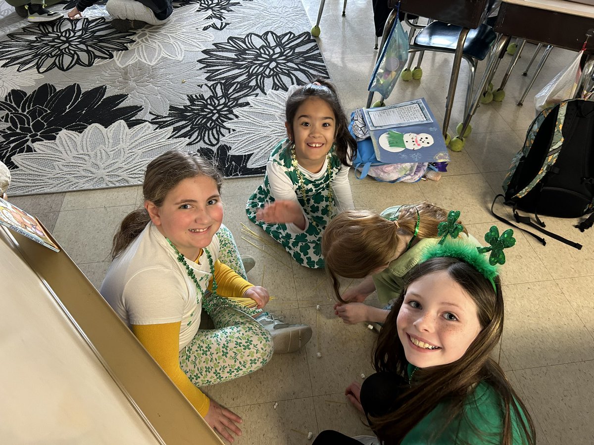 CBDoyleElem tweet media