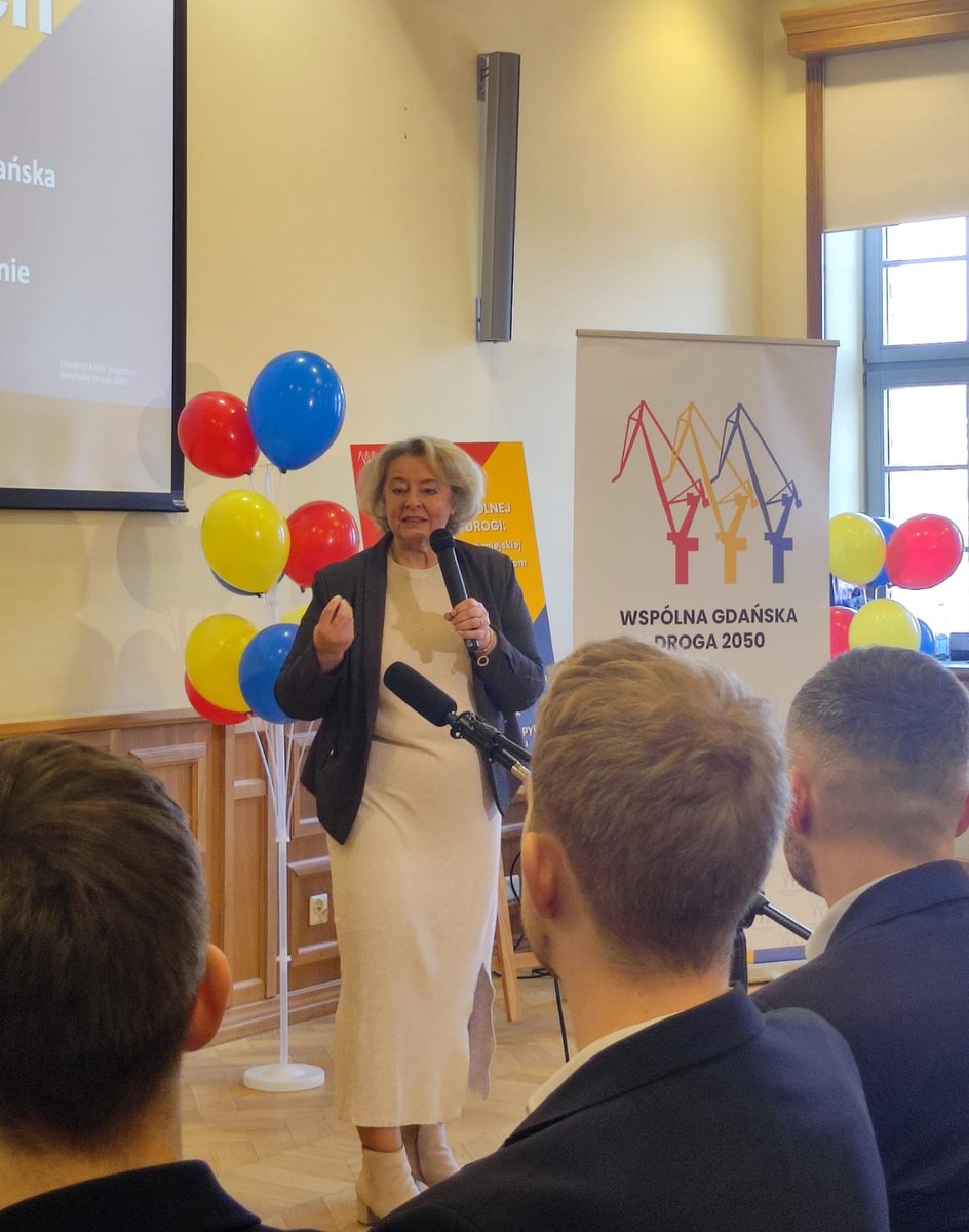 Konwencja programowa KWW Wspólna Gdańska Droga 2050. 🇵🇱🇪🇺

Energia, jakiej w Gdańsku dawno nie było. Kompetencja świadczącą o tym, że jesteśmy stąd od zawsze, znamy to miasto i jego problemy są nam bliskie. 😊🫶 #ilovegdansk