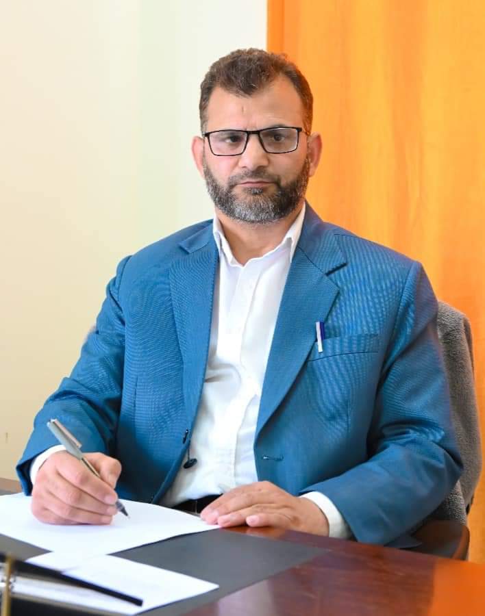 SOEducukashmir's tweet photo. Vice Chancellor of the Central University of Kashmir, Prof. A Ravinder Nath, appointed Prof. Syed Zahoor Ahmad Geelani, Dean School of Education as Director, DIQA, for a period of two years.
Prof. Zahoor is also the In-charge Planning and Development Officer of the University. https://t.co/CGd07Ddl5F