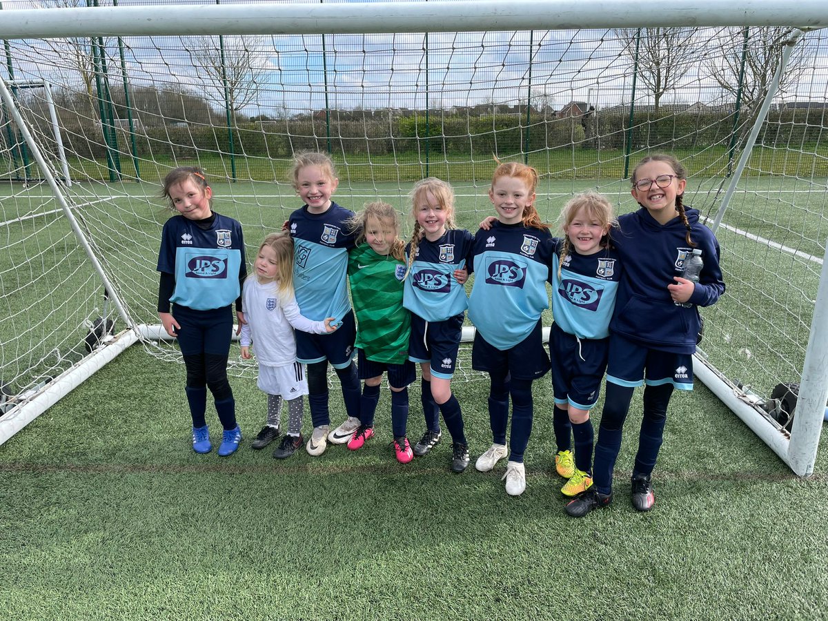 U8s:
Another fantastic result for these little legends, who continue to improve week on week 💙