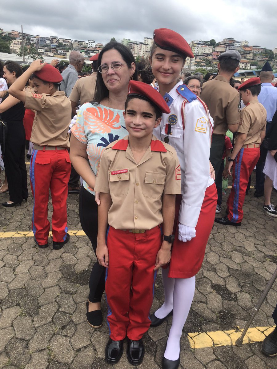 maryalcantaras's tweet photo. Cerimônia de entrega da boina...
#adoro #boina #cerimônia #cmjf #forjando #jf #melhormomento #orgulho #reflexão #story #umaimagemdiztudo https://t.co/ivKSBEfY1w