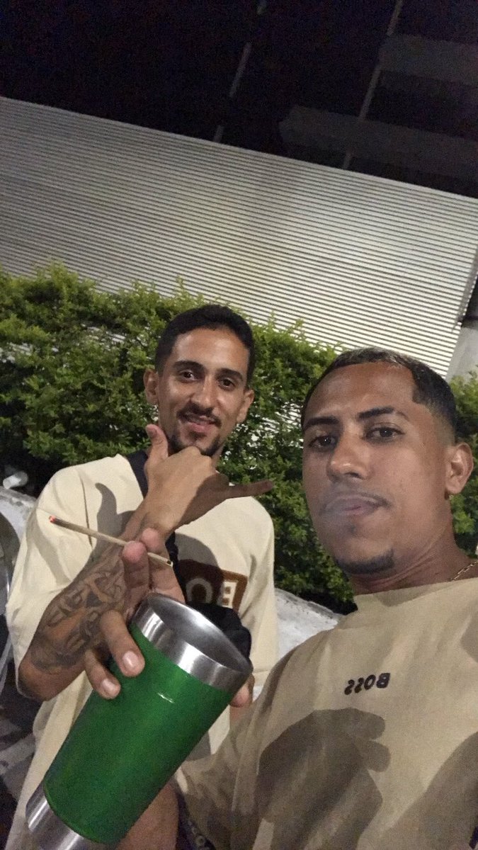 Thallesolveira's tweet photo. 😎 https://t.co/9bLJ9pt2BA