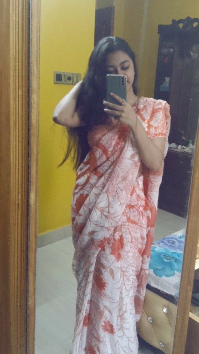ritu__6's tweet photo. अपना दर्द़ सबको ना बताएं ....
"मरहम"
एक-आधे घर में होता है ....
नमक घर -घर में होता है ....

Good 卐 Evening 卐 Friends☘🌸 https://t.co/tYh4xasCx9