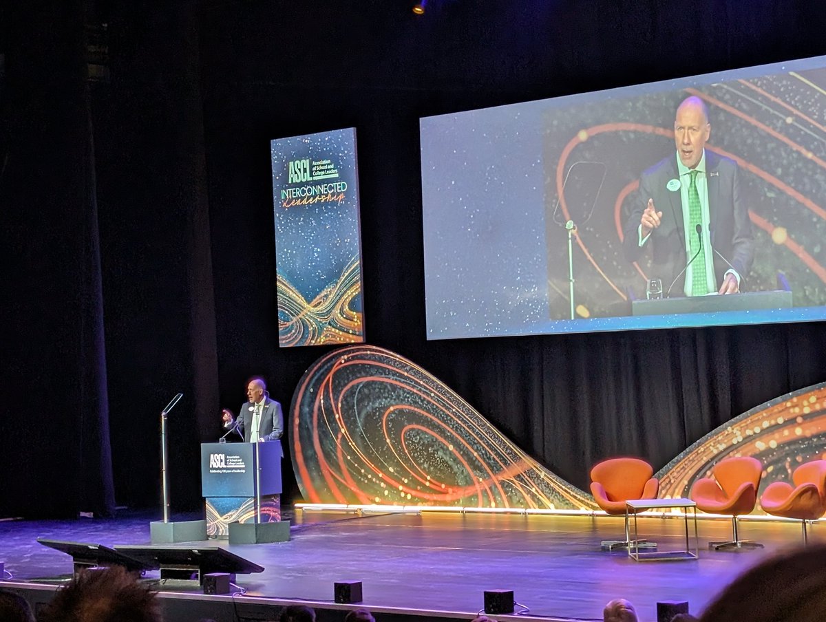 @RealGeoffBarton kicking off day two of #ASCL2024. 'We step into the slipstream of history and then we step out.' Continuing the theme of legacy and service to build the future.