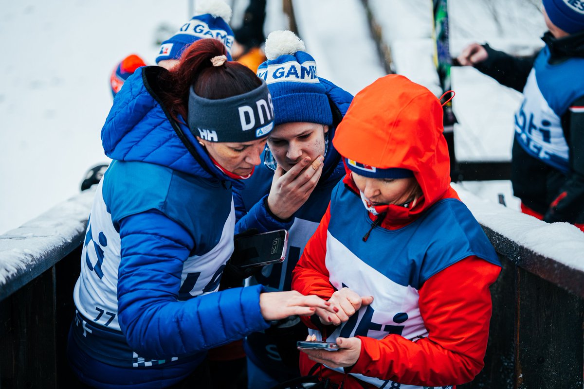 NORDIC COMBINED See the live results and start list: live.fis-ski.com/nk-4238/result… Team Sprint HS130 & 2x7,5 km ⏰ 12:30 trial round - competition round #fisnoco