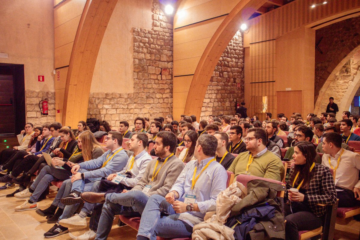 JNCatalunya's tweet photo. 🔵 Avui celebrem el Consell Nacional de la @JNCatalunya a La Selva del Camp.

✅ Seguim en acte de servei per Catalunya! 

#CNJNC https://t.co/7CSAySpH2H