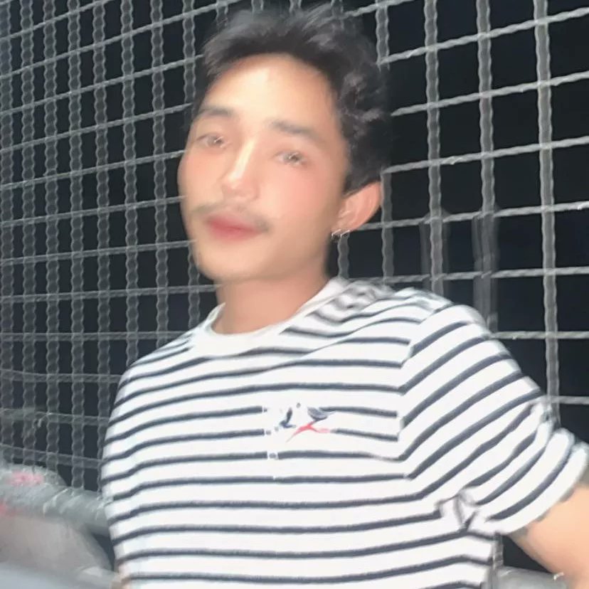 หาค่าข้าวครับ มีใครใจดีให้มั้ยน้อ
#นัดเย็ด #อ้อมใหญ่ #อ้อมน้อย