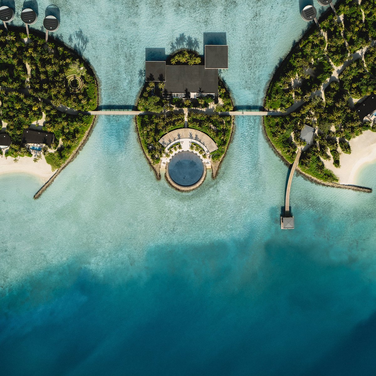 The Ritz-Carlton Maldives Fari Islands tweet media