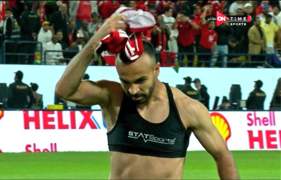 انا بحب الراجل ده ، بحبه اوي حقيقي
بحبه بغلبه ، بهبله ، بأسيستاته ، بدوراناته بكل حاجه