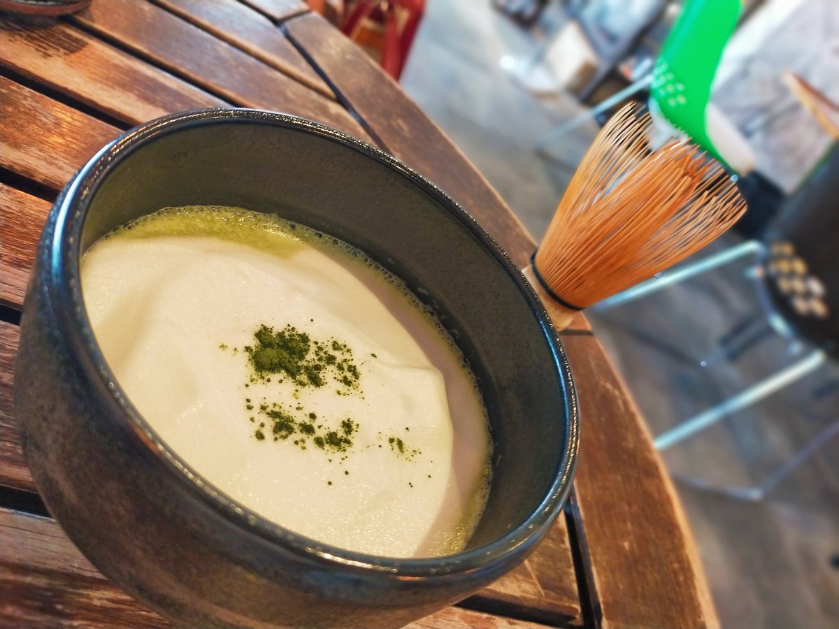 Lemth4's tweet photo. 抹茶の先生直伝
#抹茶ラテ 始めます
#Lemth https://t.co/PhiZaKrq6C