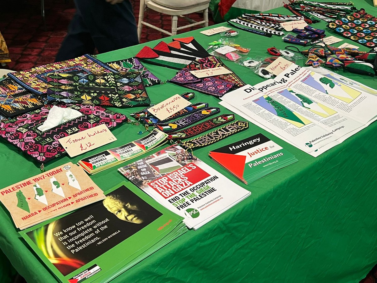 EnfieldAction's tweet photo. Such a wonderful event and fundraiser organised by Enfield Solidarity with Palestine last night.

Amazing speakers and performers and lovely to see the whole community turn out and support Medical Aid for Palestinians.

Big thank you also to Ark Royal Venue

#Community https://t.co/HFIgBsvivr