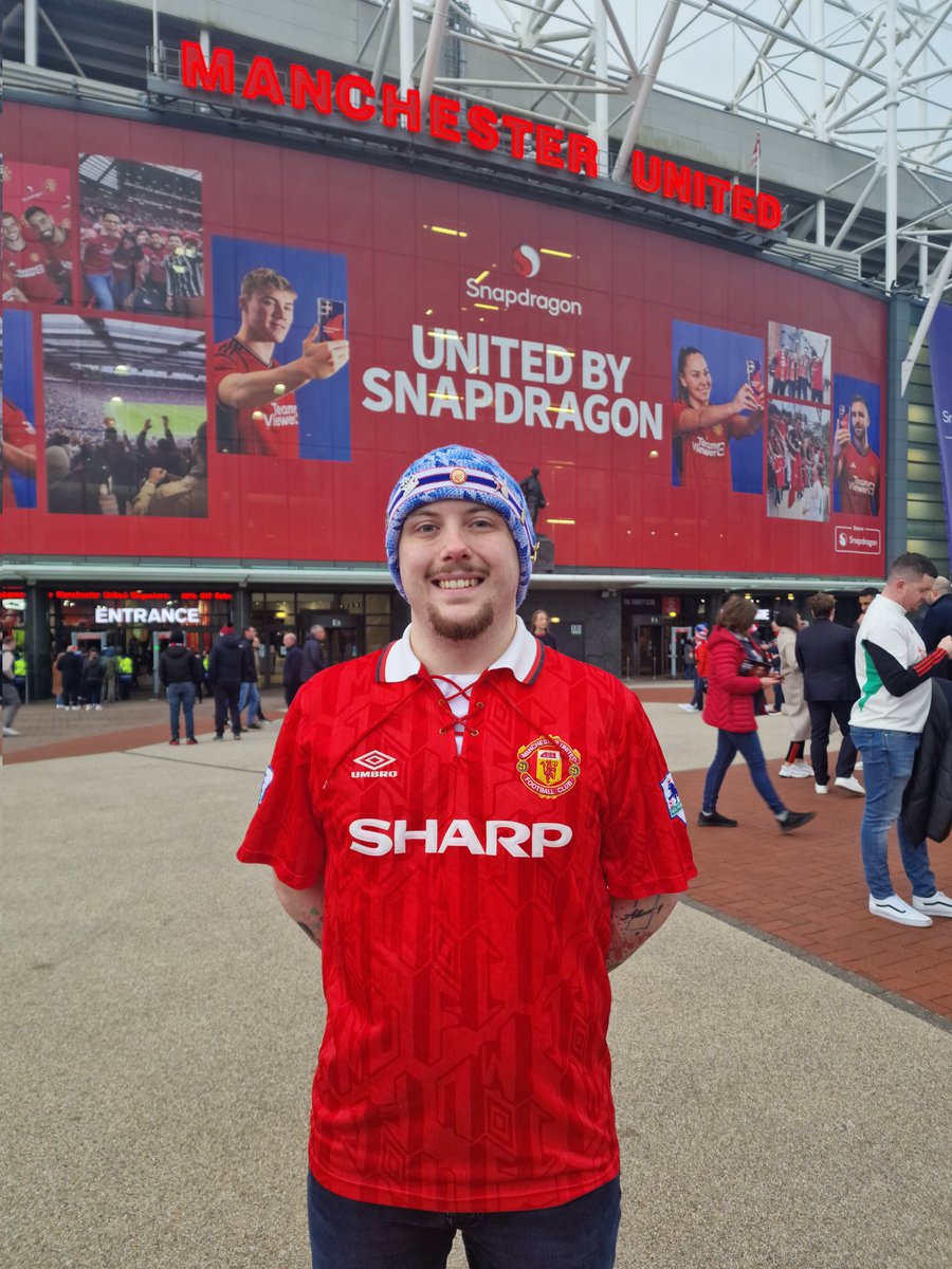 @ManUtd #UnitedBySnapdragon 🔴⚪😄