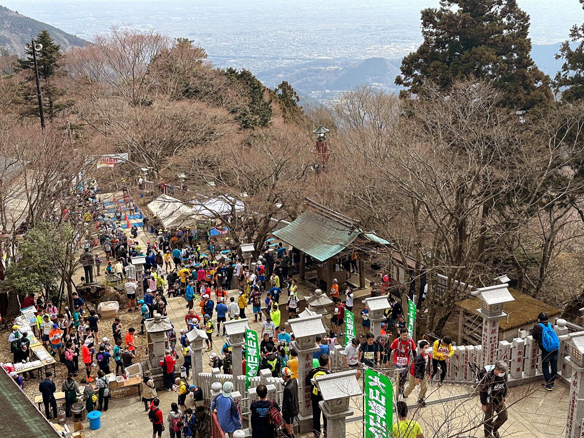 Kunotom's tweet photo. 明日3月10日（日）、大山登山マラソン出場の為、勝手に臨時休診させて頂きます。m(*_ _)m
無様な結果にご期待クダサイ...

 #大山登山マラソン  #大山マラソン #伊勢原 #厚木 #マラソン #ランニング #ヒルクライム #トレラン https://t.co/an7nC60ZYZ